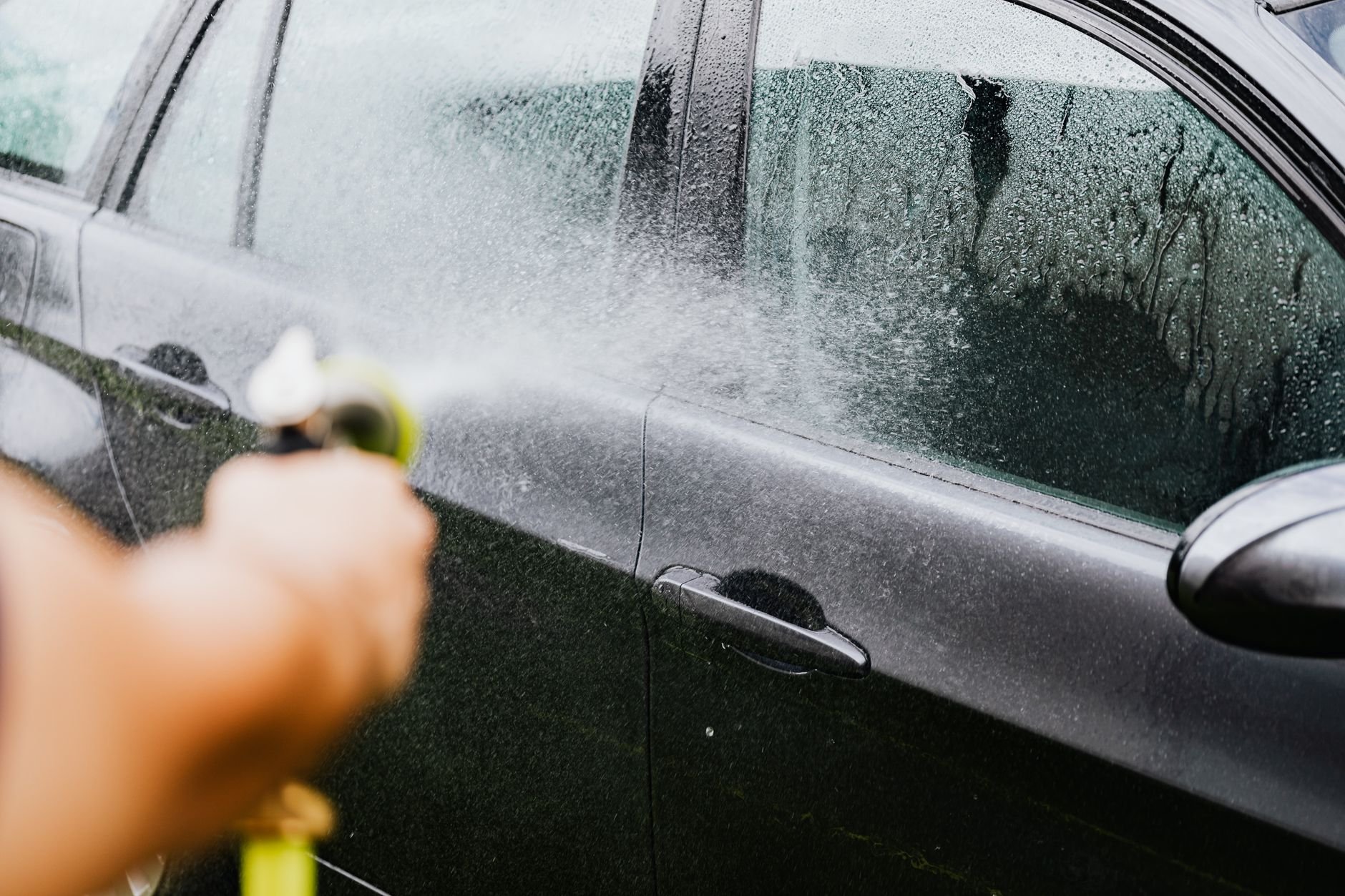 Pressure washing exterior cleaning service in Portland, OR
